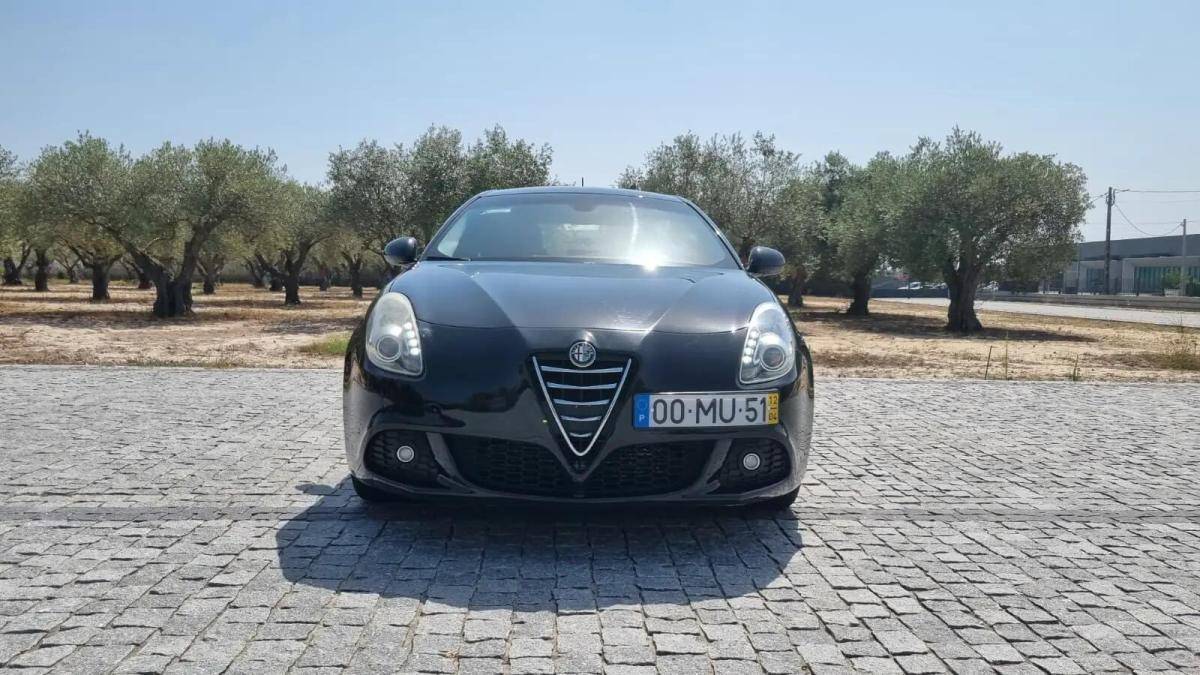 alfa-romeo-giulietta-2012-diesel-1598cc