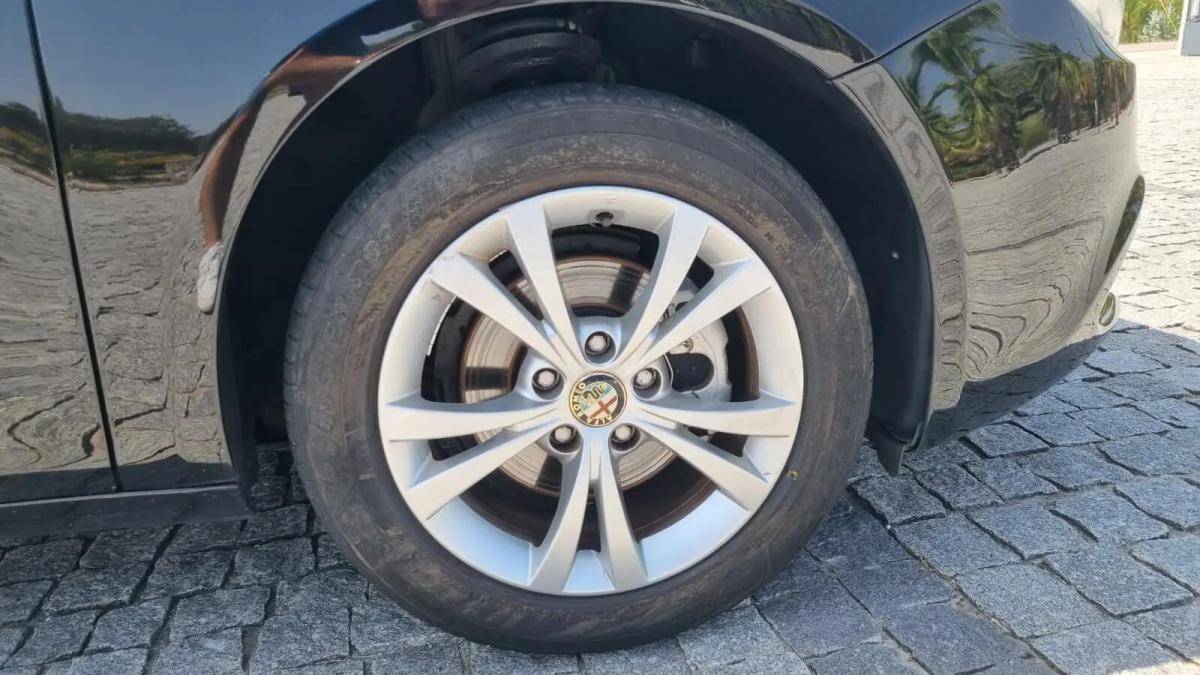 alfa-romeo-giulietta-2012-diesel-1598cc