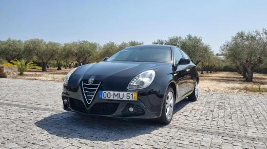 alfa-romeo-giulietta-2012-diesel-1598cc