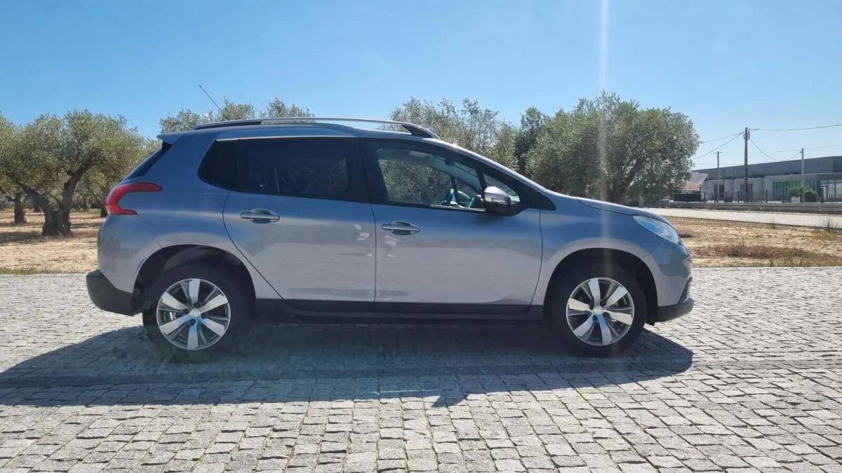 peugeot-2008-2015-gasolina-1199cc