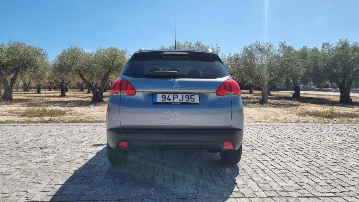 peugeot-2008-2015-gasolina-1199cc