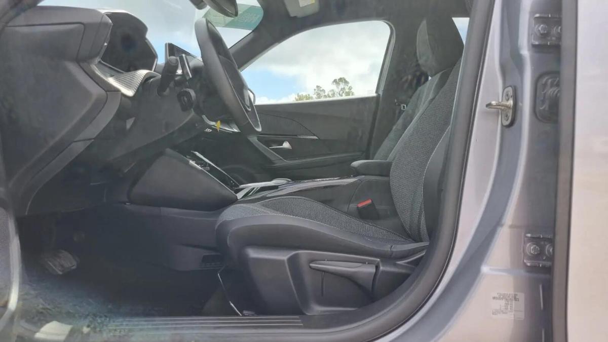 peugeot-2008-2025-hibrido-a-gasolina-1200cc