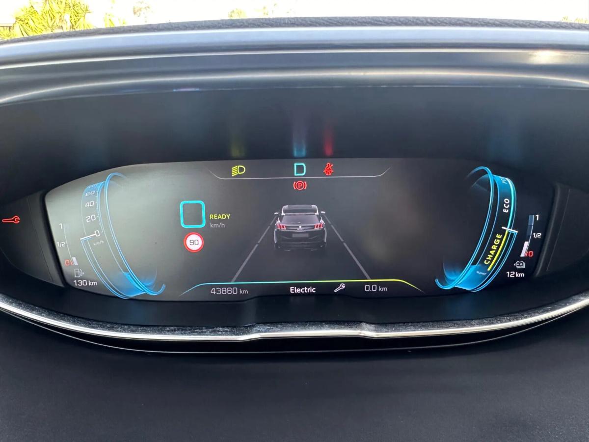 peugeot-3008-2021-hibrido-a-gasolina-1598cc