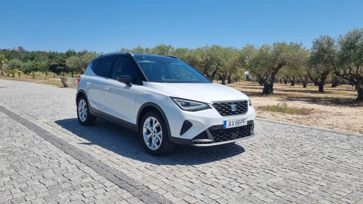 seat-arona-2022-gasolina-999cc