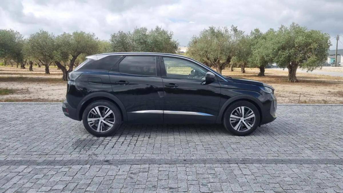 peugeot-3008-2022-hibrido-a-gasolina-1598cc