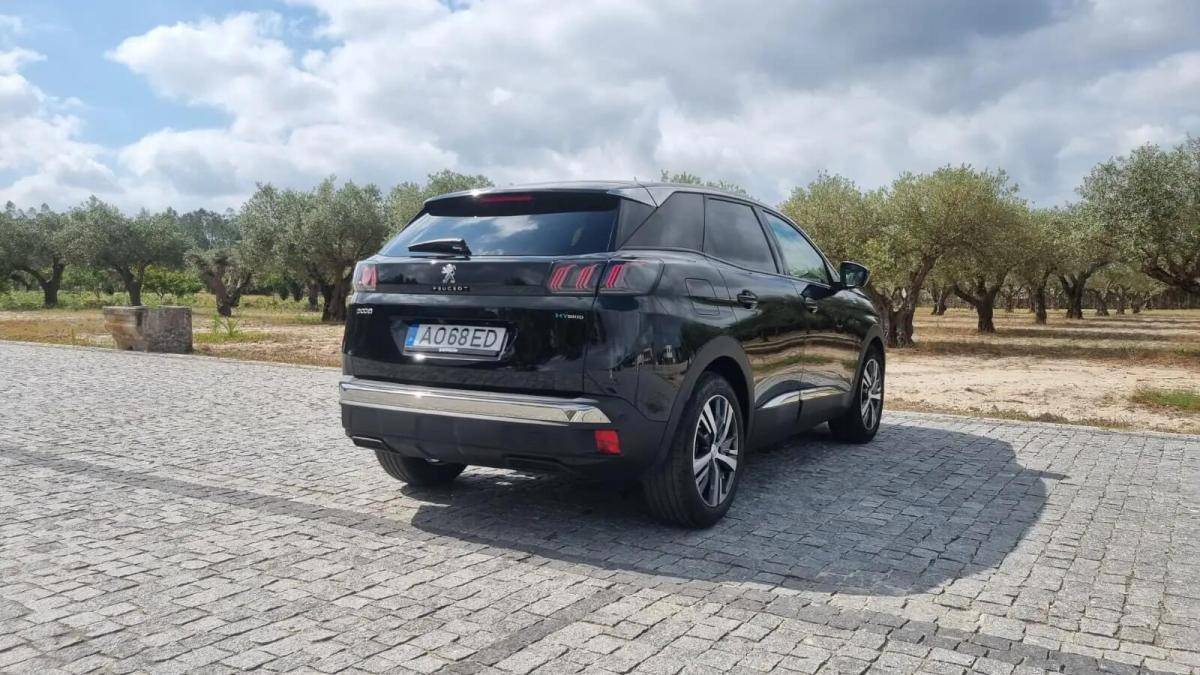 peugeot-3008-2022-hibrido-a-gasolina-1598cc