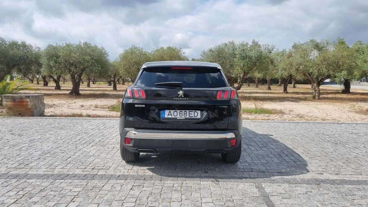 peugeot-3008-2022-hibrido-a-gasolina-1598cc