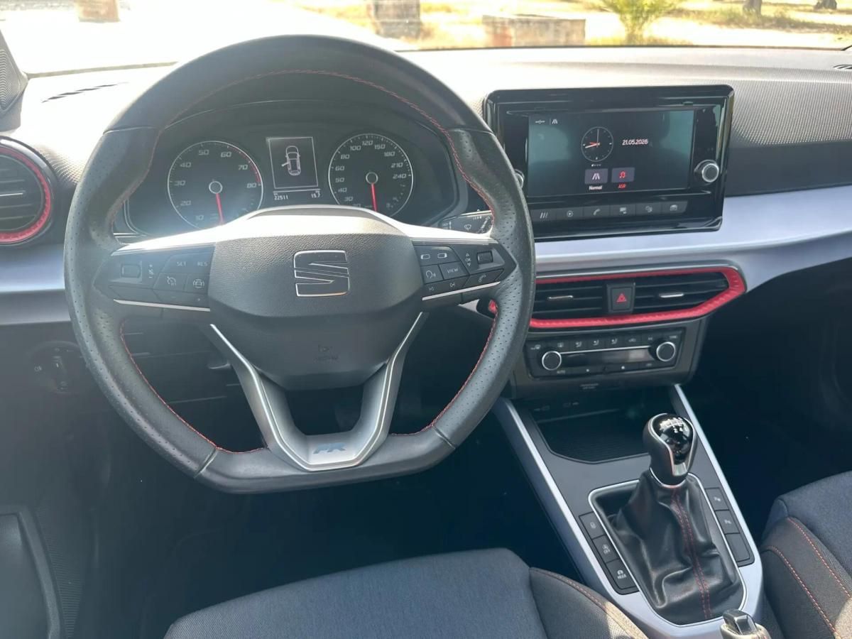 seat-arona-2023-gasolina-999cc