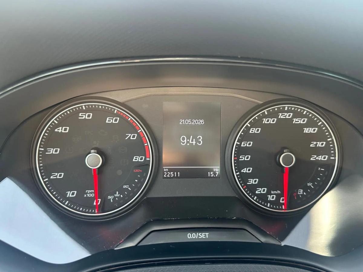 seat-arona-2023-gasolina-999cc