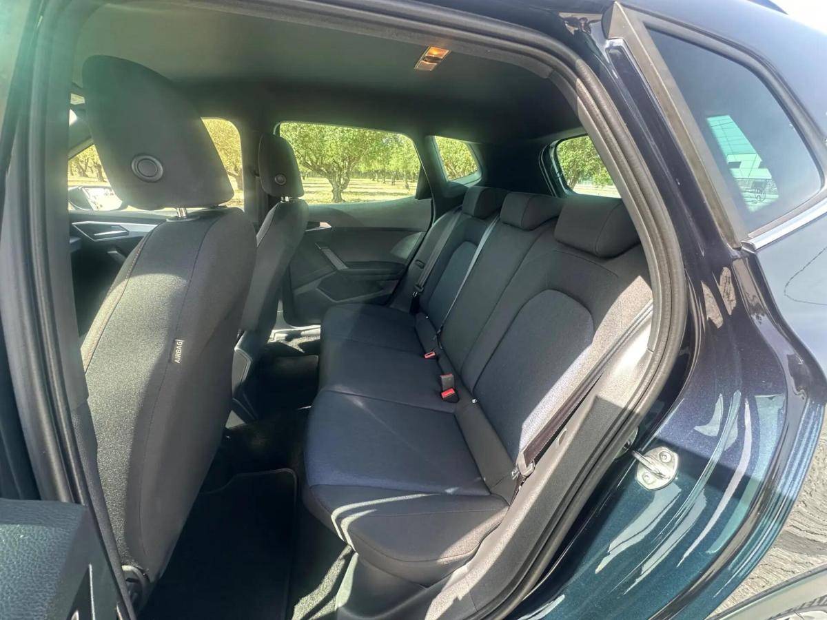 seat-arona-2023-gasolina-999cc