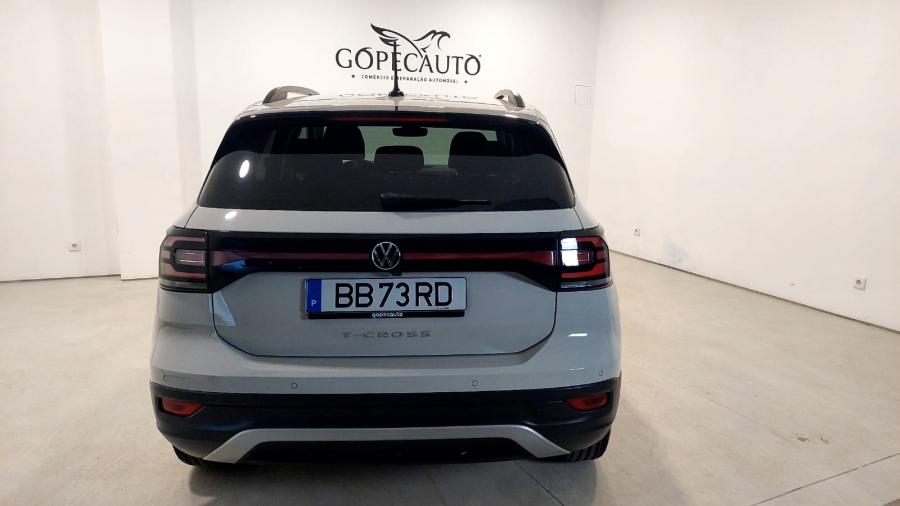 volkswagen-t-cross-2023-gasolina-999cc