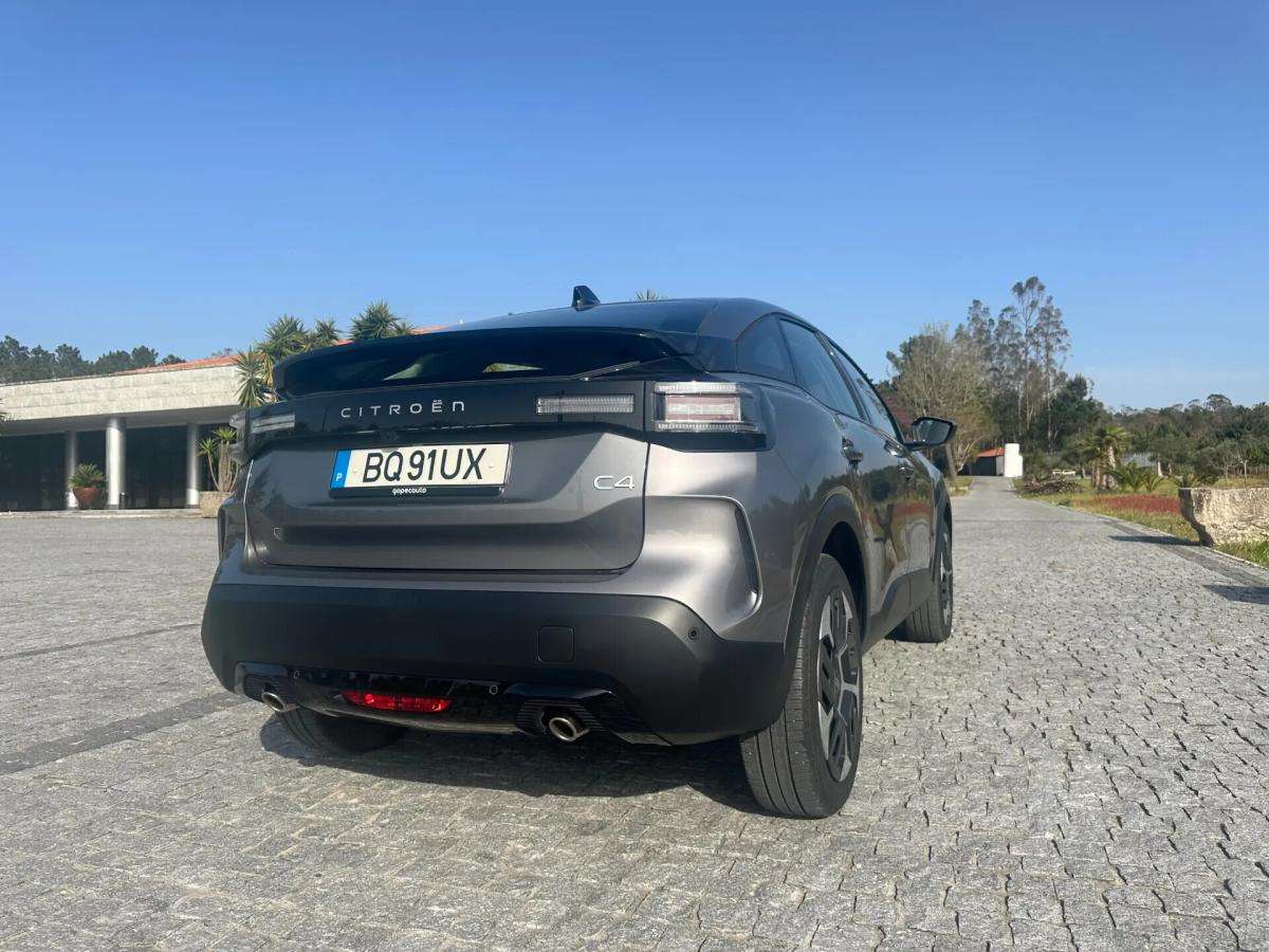 citroen-c4-2025-gasolina-1199cc