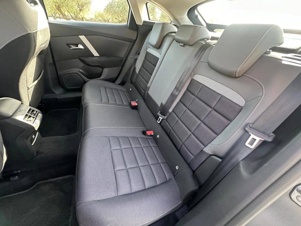 citroen-c4-2025-gasolina-1199cc