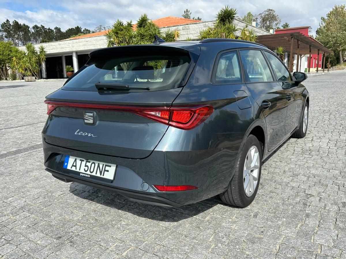 seat-leon-st-2022-gasolina-999cc