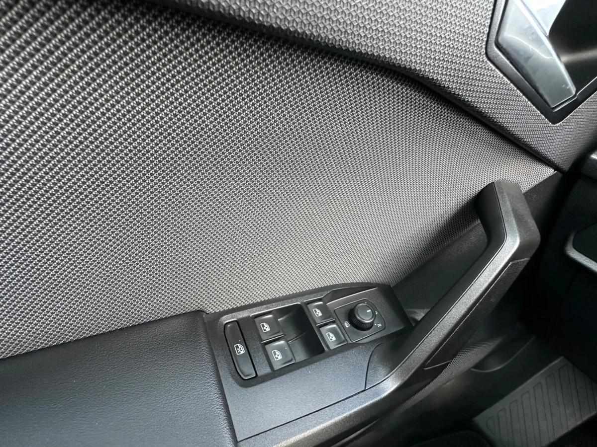 seat-leon-st-2022-gasolina-999cc