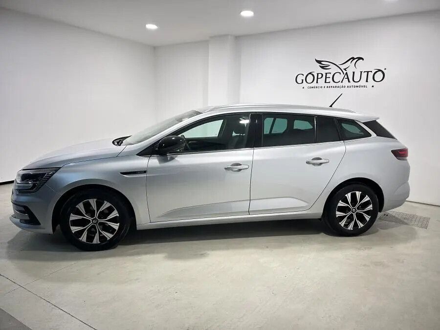 renault-megane-sport-tourer-2021-diesel-1461cc