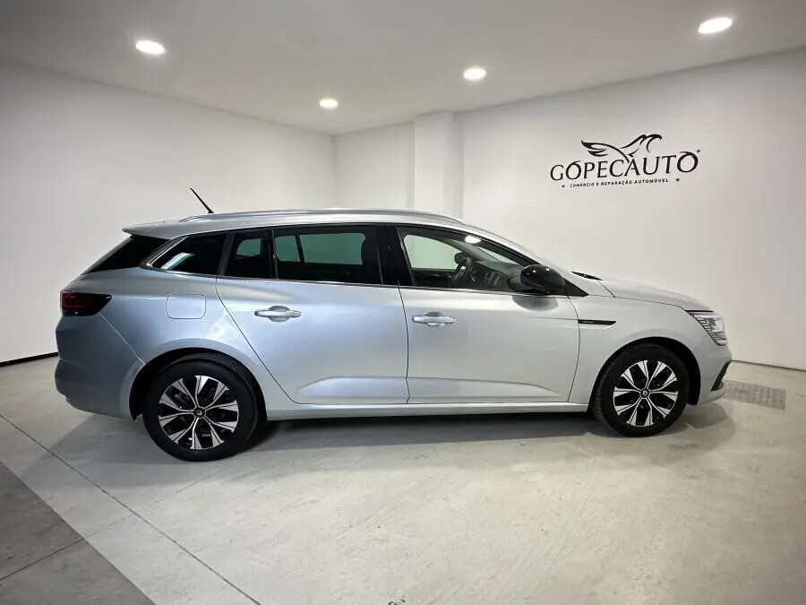 renault-megane-sport-tourer-2021-diesel-1461cc