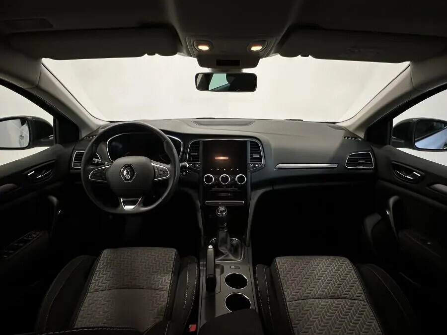 renault-megane-sport-tourer-2021-diesel-1461cc