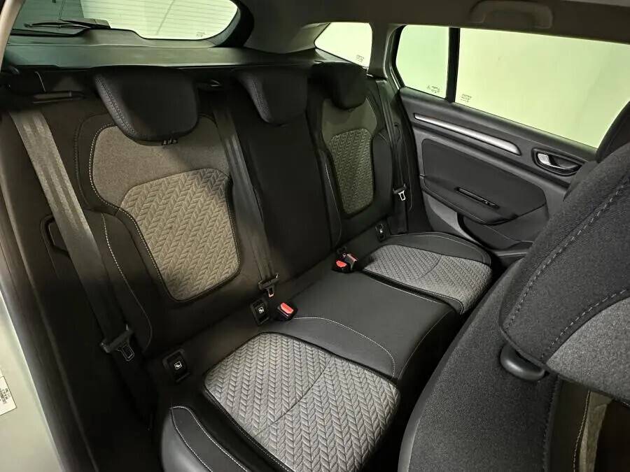 renault-megane-sport-tourer-2021-diesel-1461cc