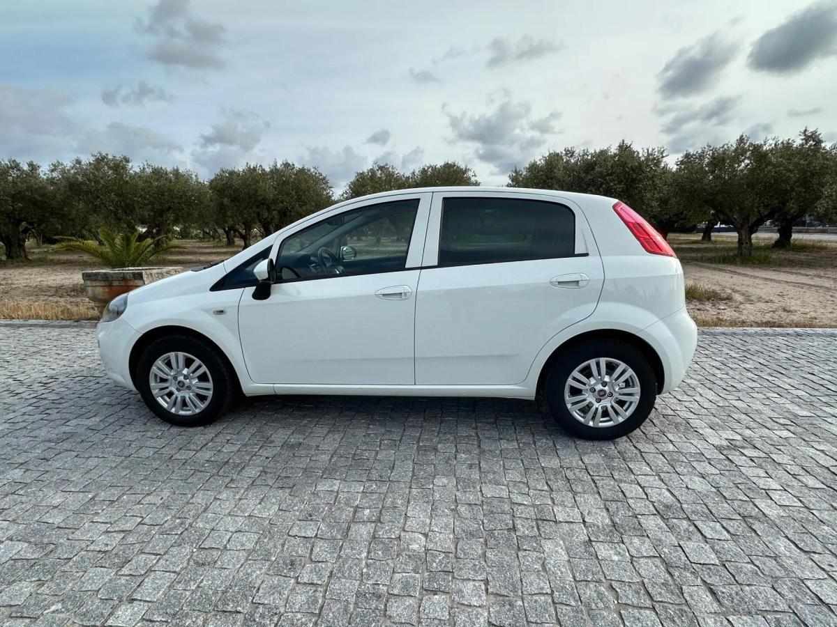 fiat-punto-2018-gasolina-1242cc