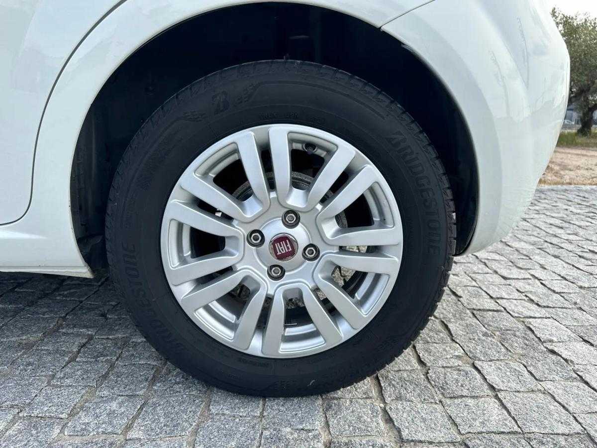 fiat-punto-2018-gasolina-1242cc