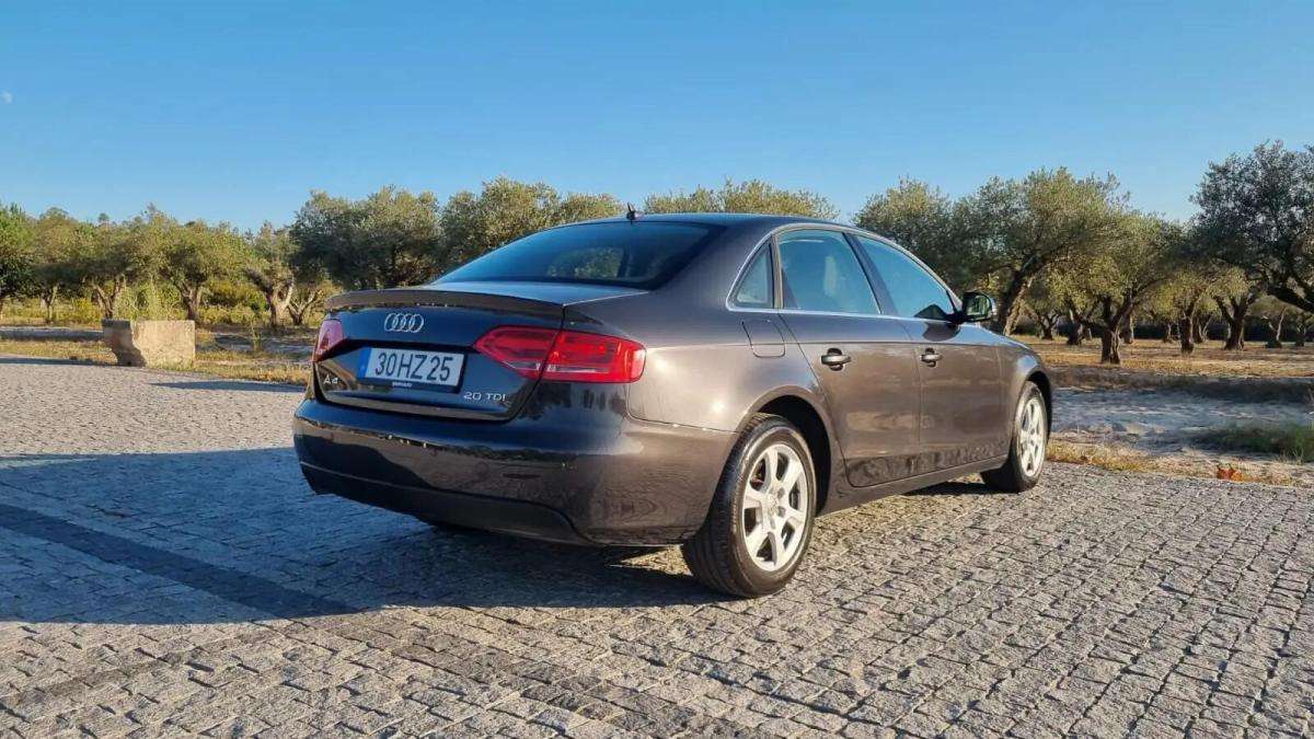 audi-a4-2009-diesel-1968cc
