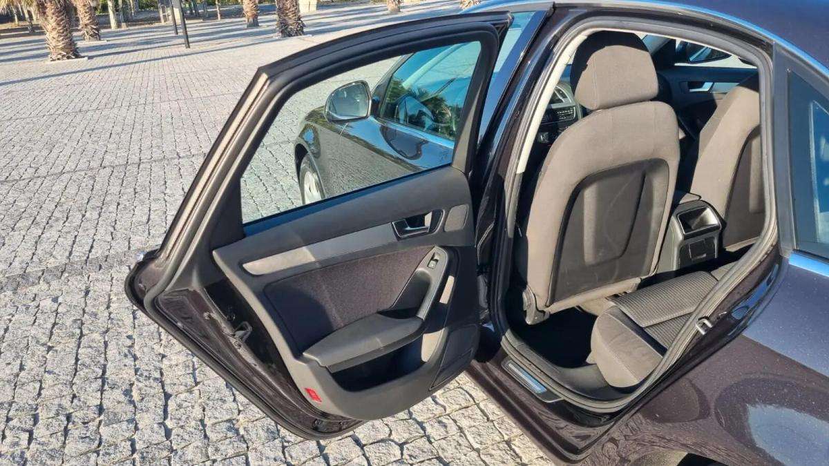 audi-a4-2009-diesel-1968cc