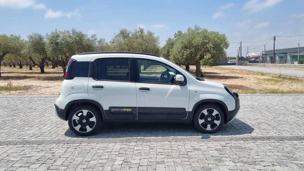 fiat-panda-2025-hibrido-a-gasolina-999cc