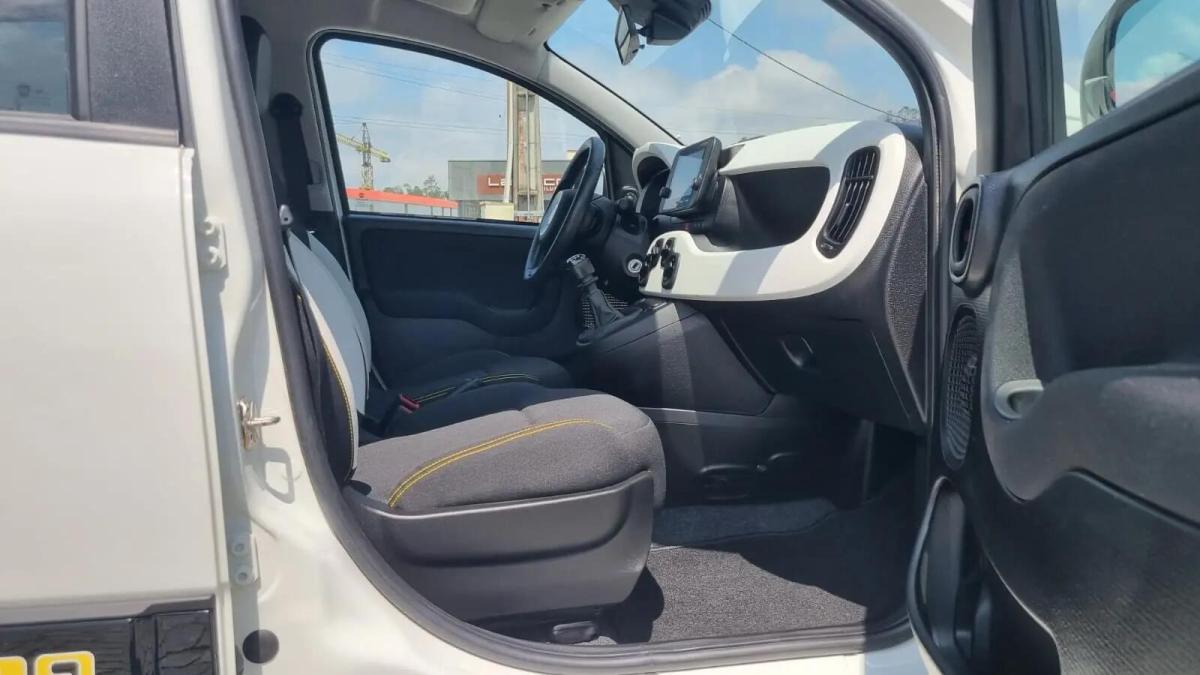 fiat-panda-2025-hibrido-a-gasolina-999cc