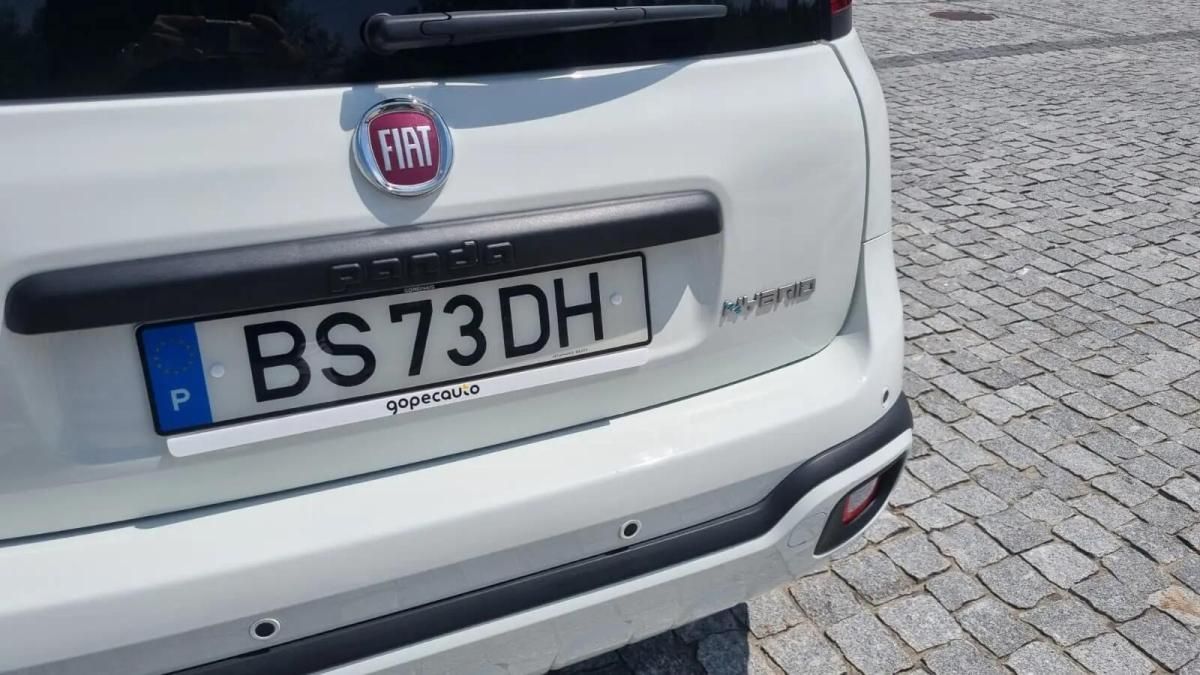 fiat-panda-2025-hibrido-a-gasolina-999cc