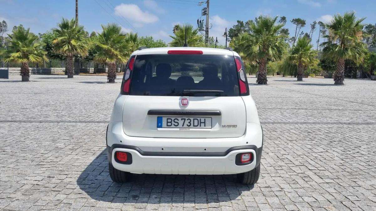 fiat-panda-2025-hibrido-a-gasolina-999cc