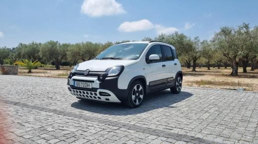 fiat-panda-2025-hibrido-a-gasolina-999cc
