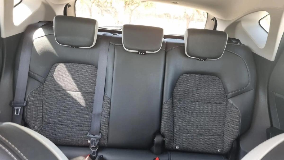 renault-captur-2023-hibrido-a-gasolina-1789cc
