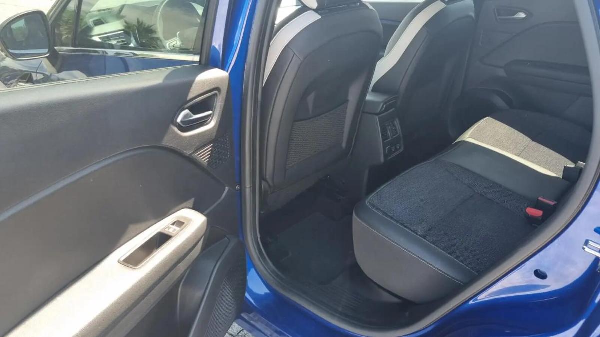 renault-captur-2023-hibrido-a-gasolina-1789cc