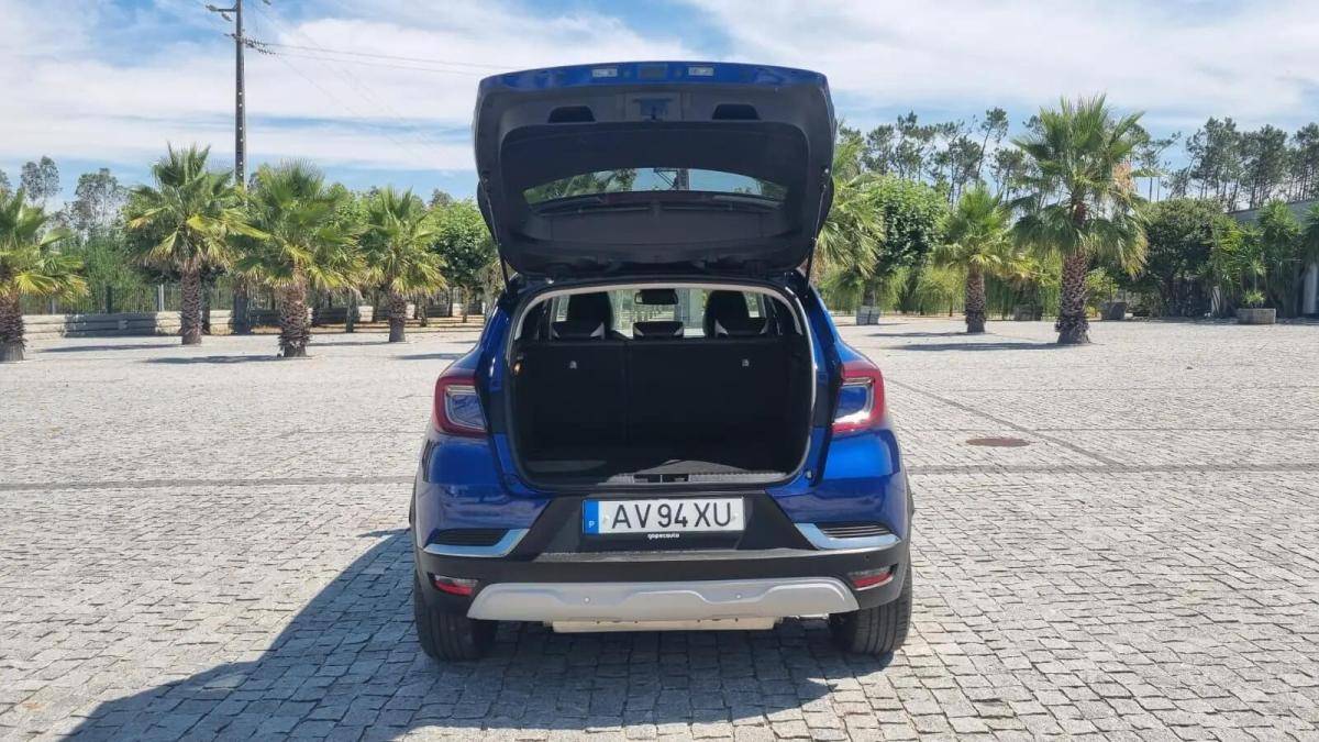 renault-captur-2023-hibrido-a-gasolina-1789cc
