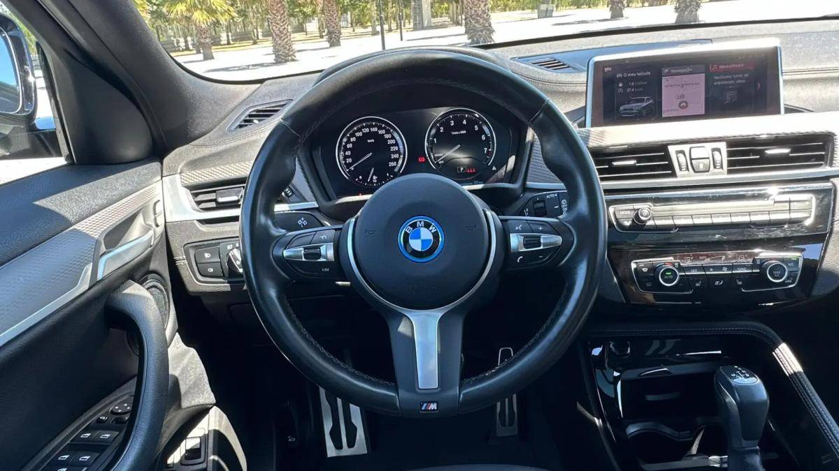 bmw-x2-xdrive25e-2022-hibrido-a-gasolina-1499cc