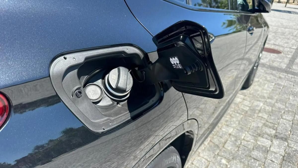 bmw-x2-xdrive25e-2022-hibrido-a-gasolina-1499cc
