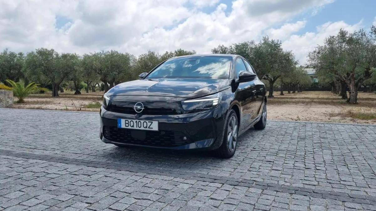 opel-corsa-2025-gasolina-1199cc