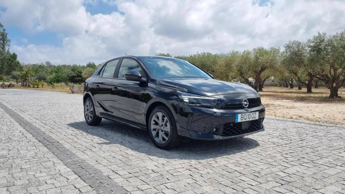 opel-corsa-2025-gasolina-1199cc