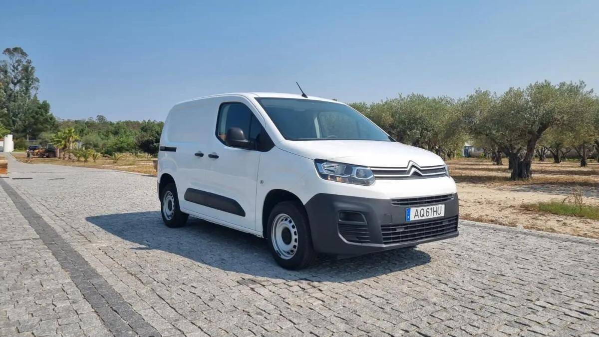 citroen-berlingo-2022-diesel-1499cc