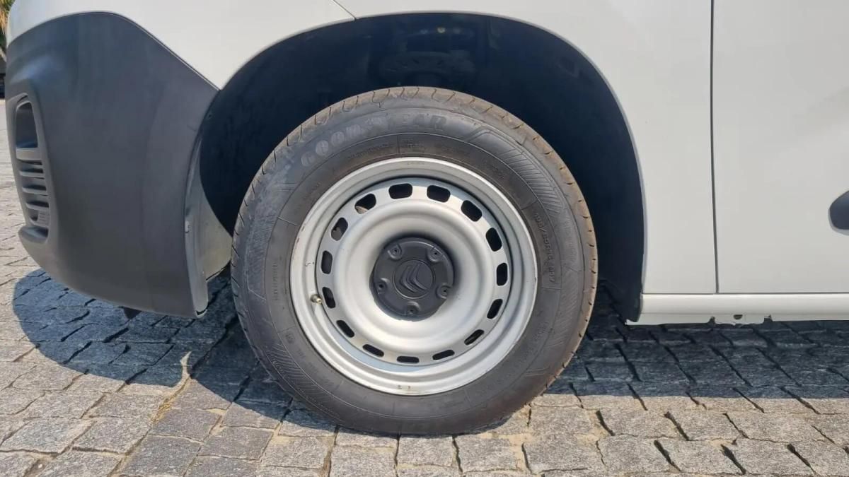 citroen-berlingo-2022-diesel-1499cc
