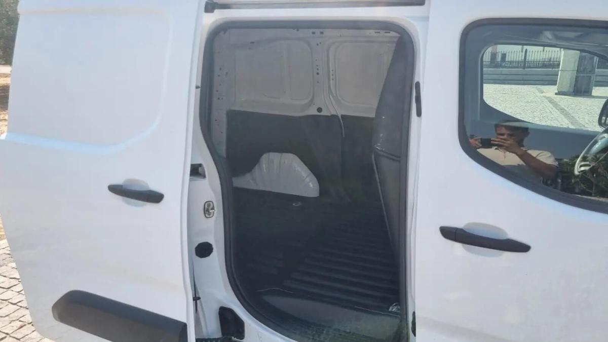 citroen-berlingo-2022-diesel-1499cc