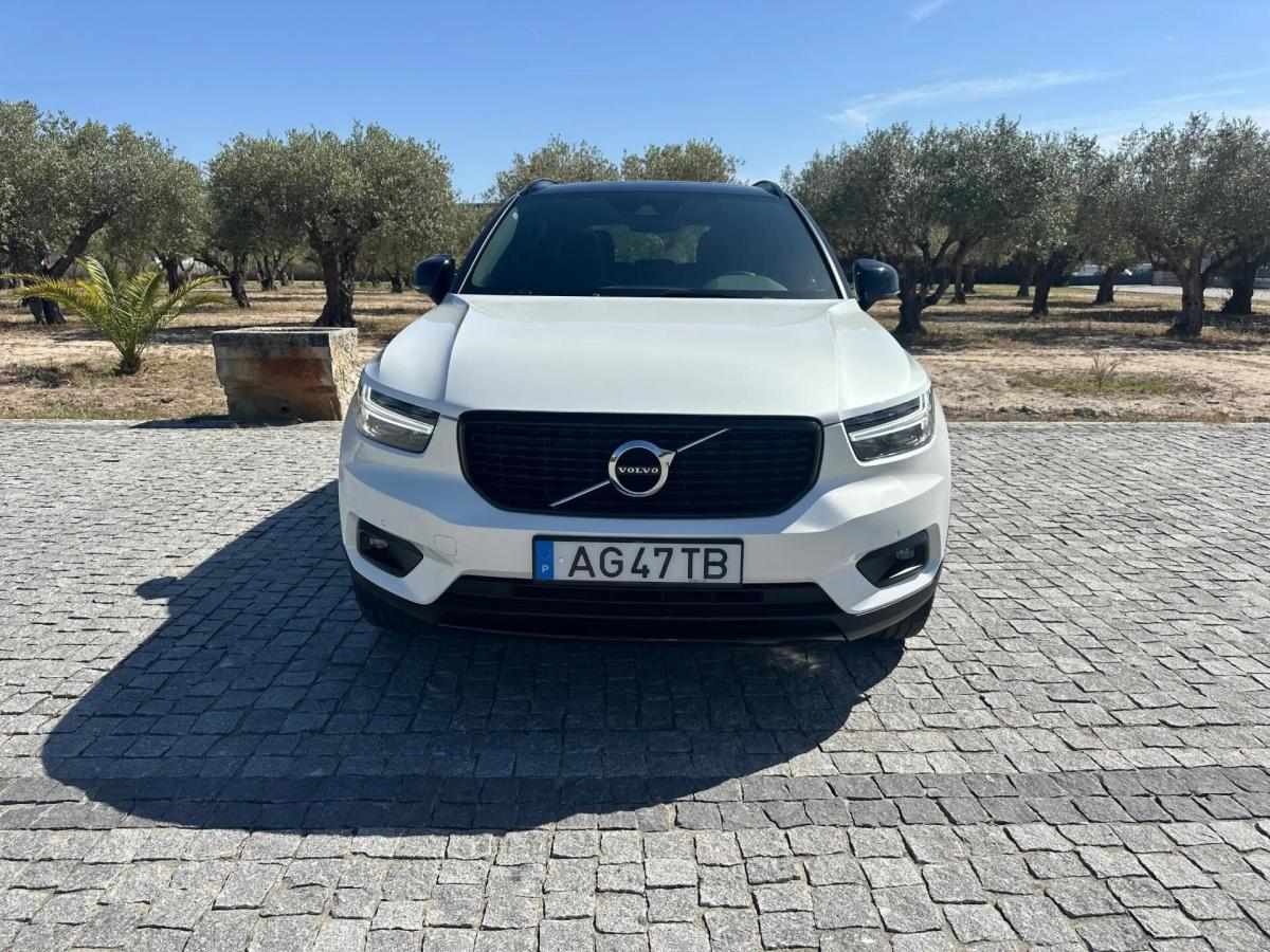 volvo-xc40-2021-gasolina-1477cc