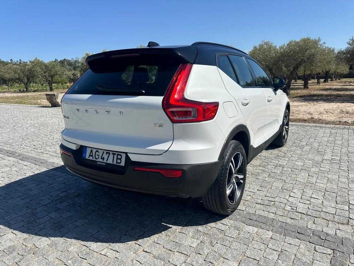 volvo-xc40-2021-gasolina-1477cc