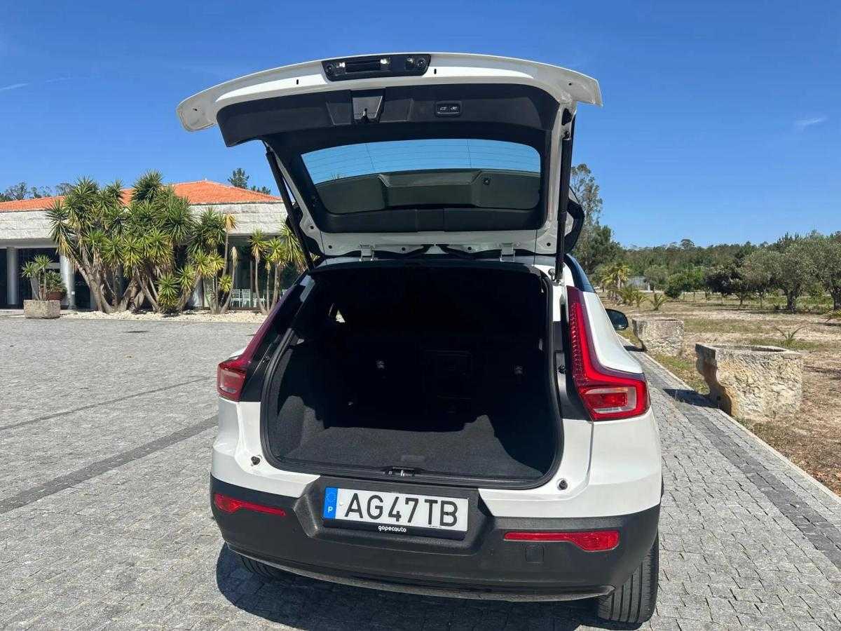 volvo-xc40-2021-gasolina-1477cc
