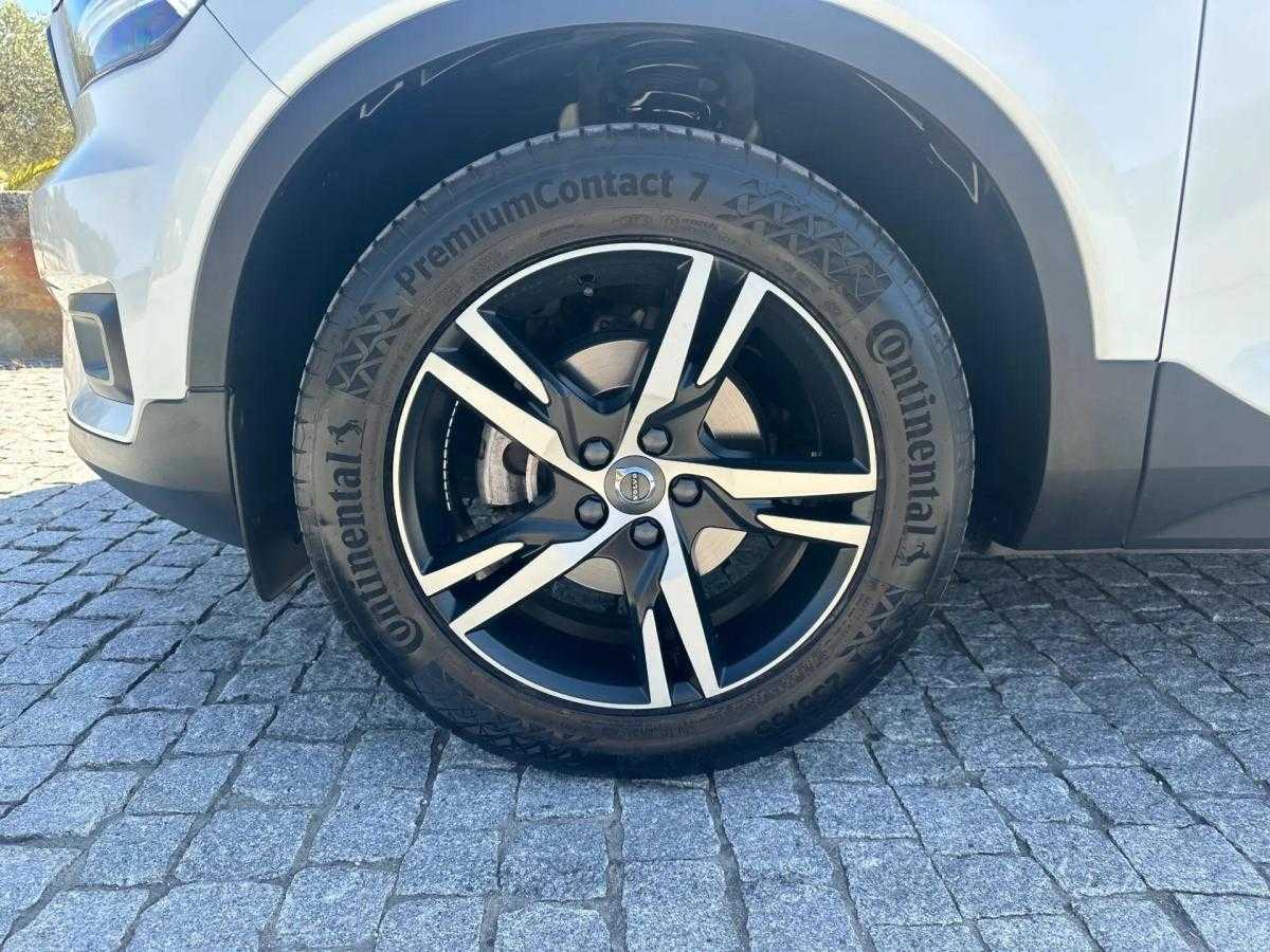 volvo-xc40-2021-gasolina-1477cc