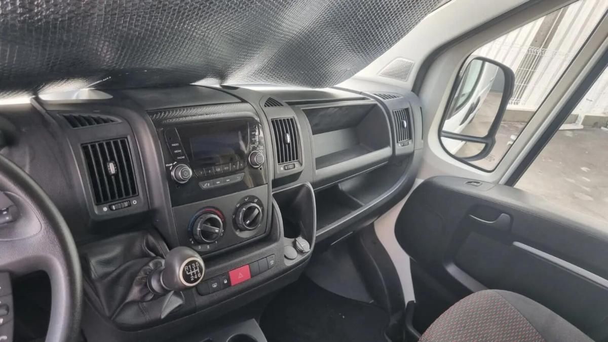 peugeot-boxer-2020-diesel-2179cc