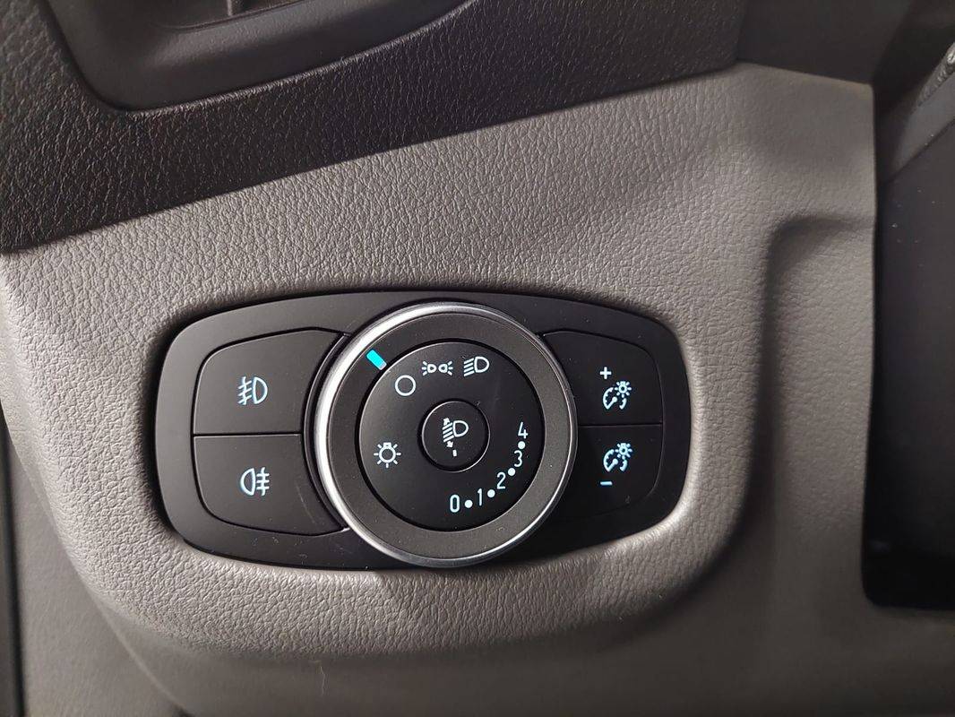 ford-transit-connect-2022-diesel-1500cc