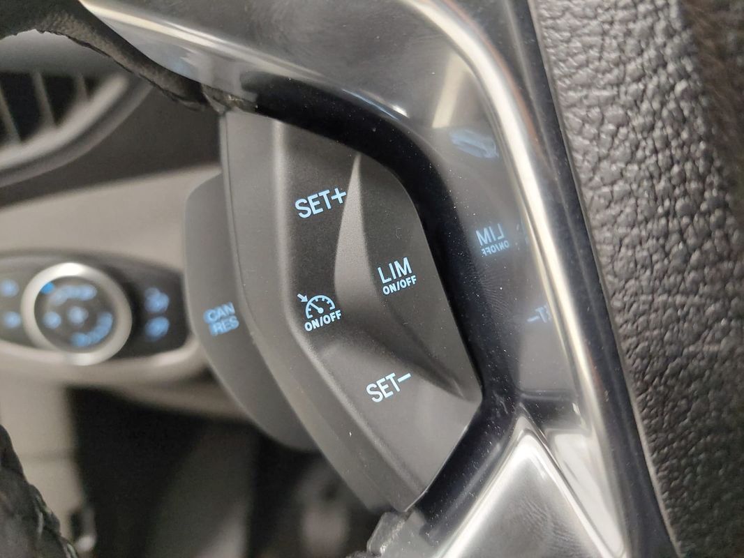 ford-transit-connect-2022-diesel-1500cc