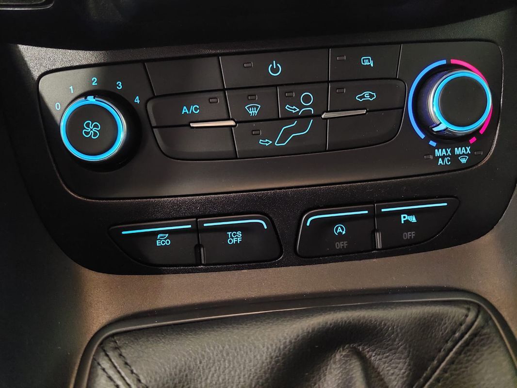 ford-transit-connect-2022-diesel-1500cc